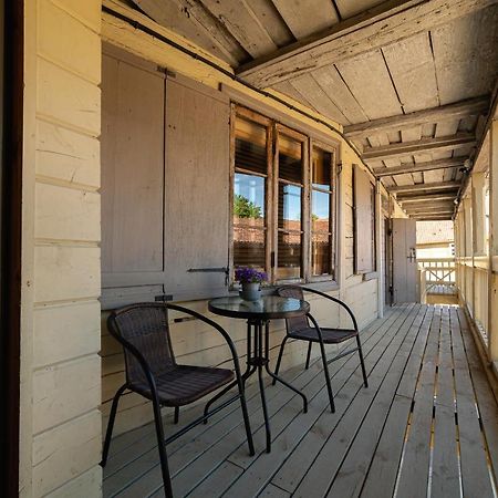 Fotografa Apartamenti Кулдига Экстерьер фото