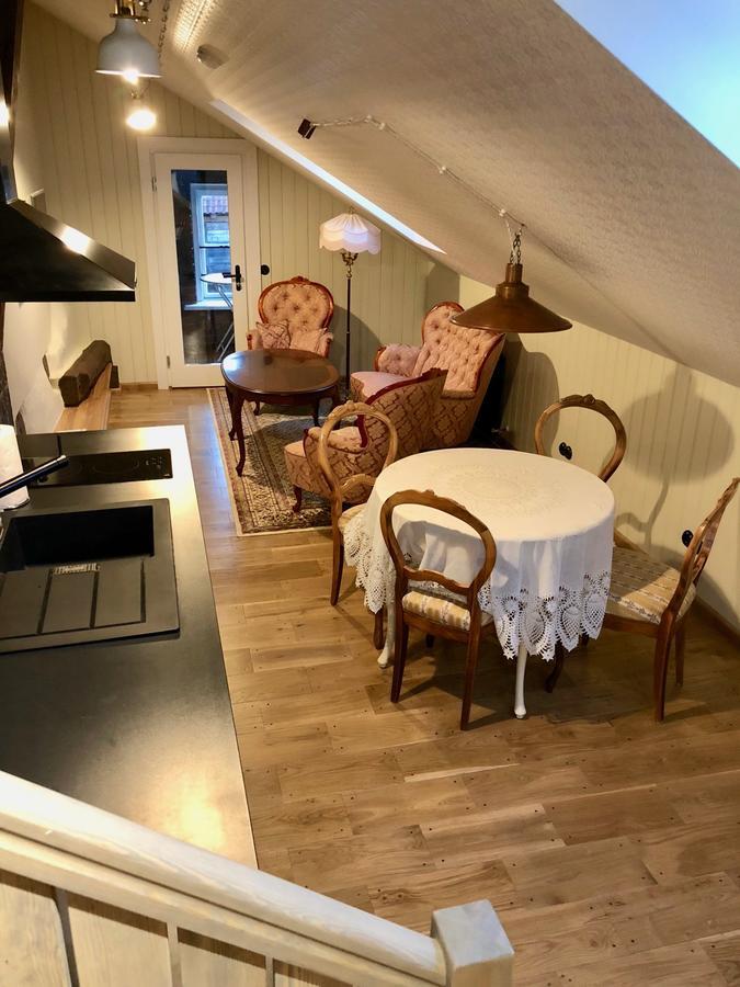 Fotografa Apartamenti Кулдига Экстерьер фото